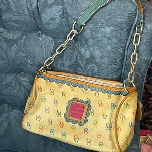 Dooney & Bourke